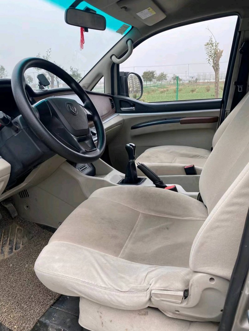 徐州19年东风菱智5