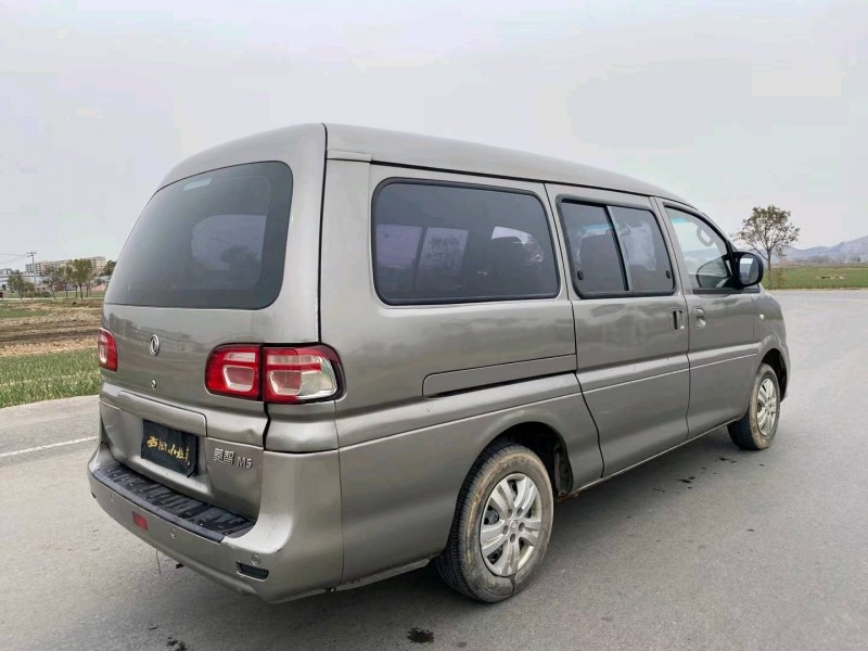 徐州19年东风菱智3