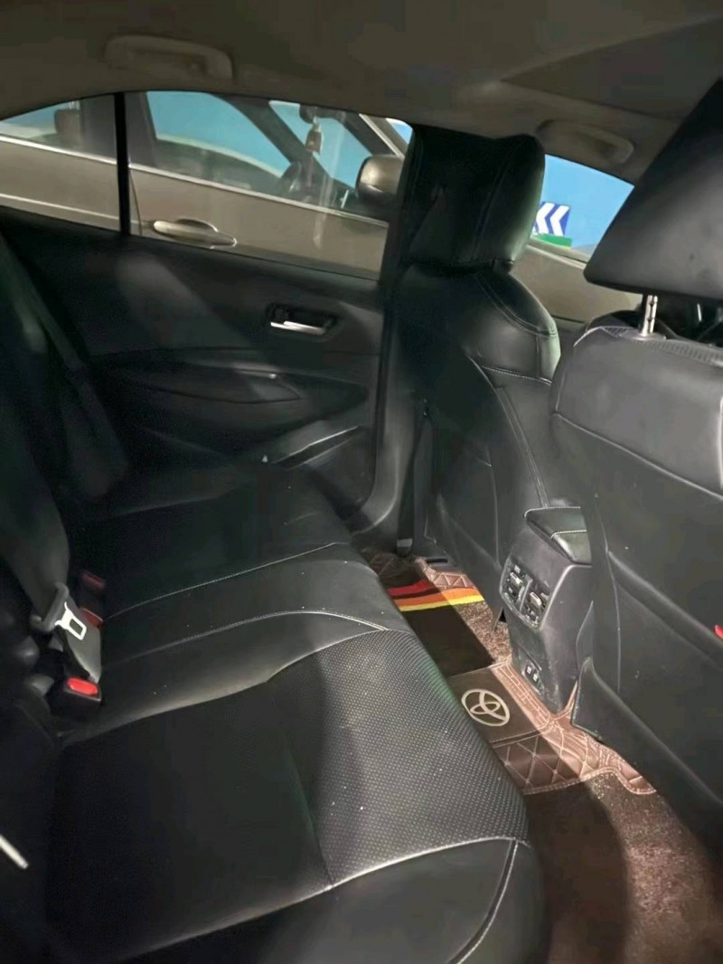 成都20年丰田卡罗拉4