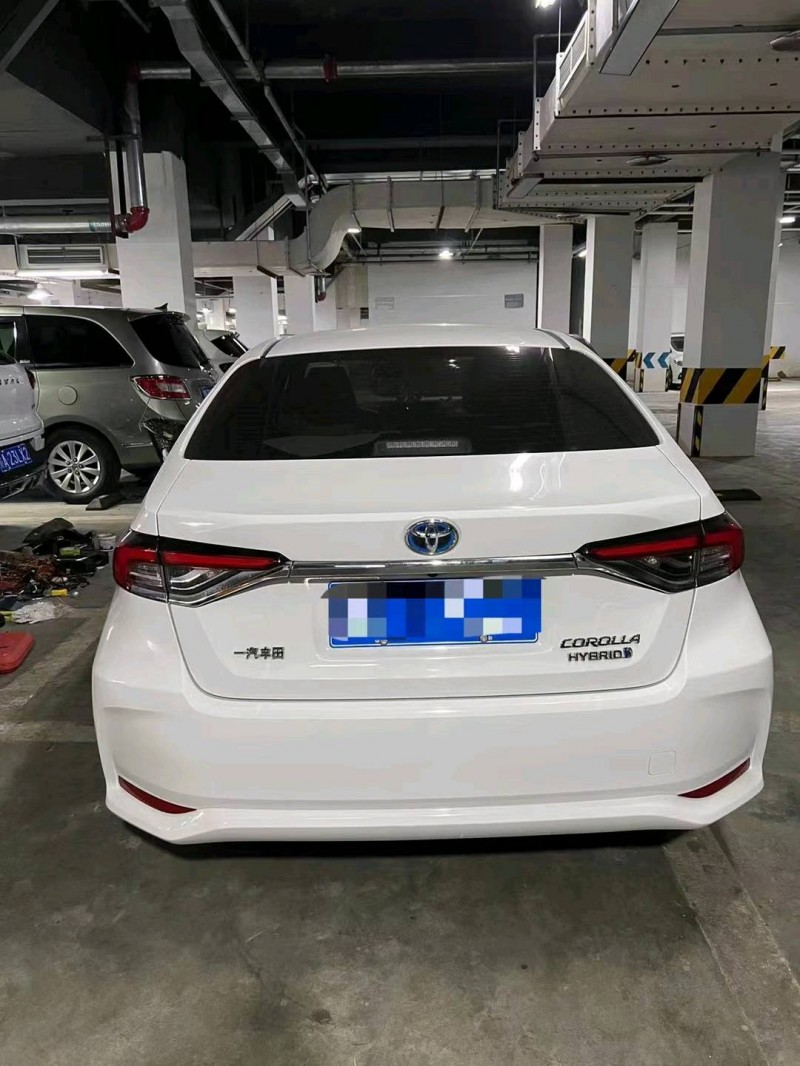 成都20年丰田卡罗拉7