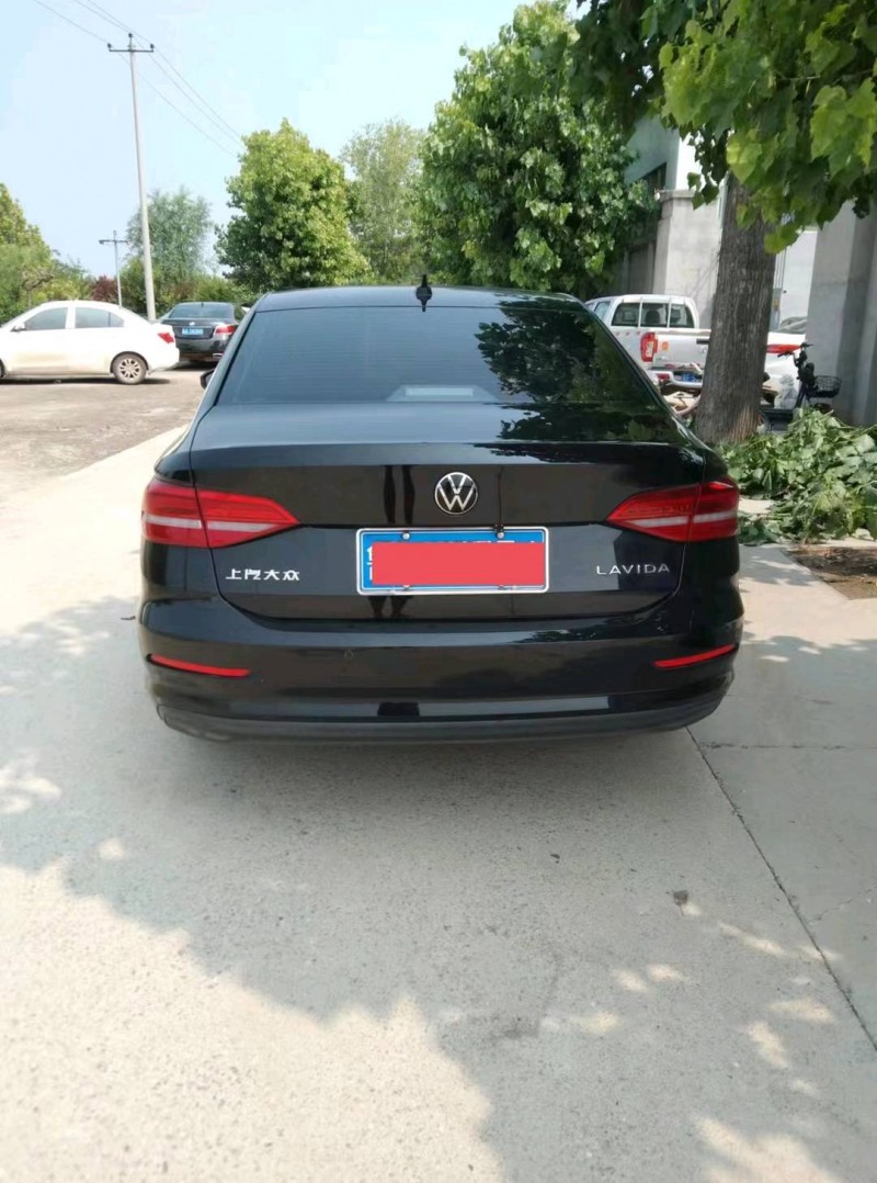 保定21年大众朗逸8