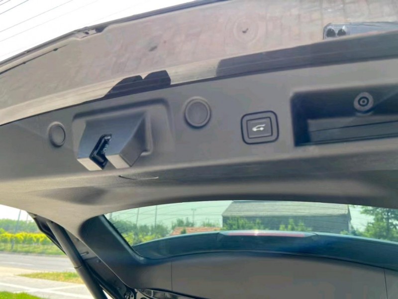 盐城19年雪佛兰探界者5