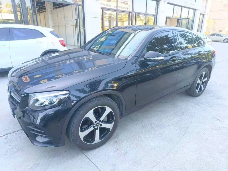 北京19年奔驰GLC6