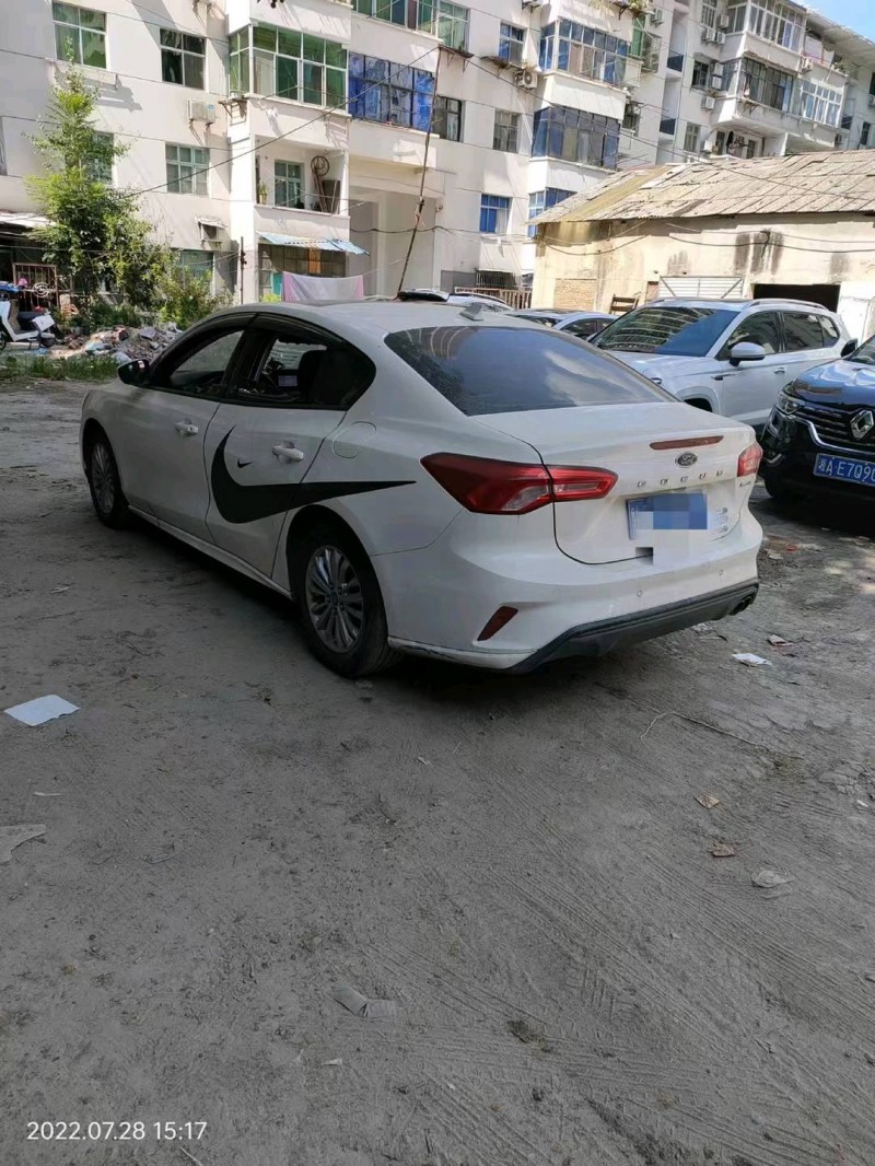 北京20年福特福克斯3