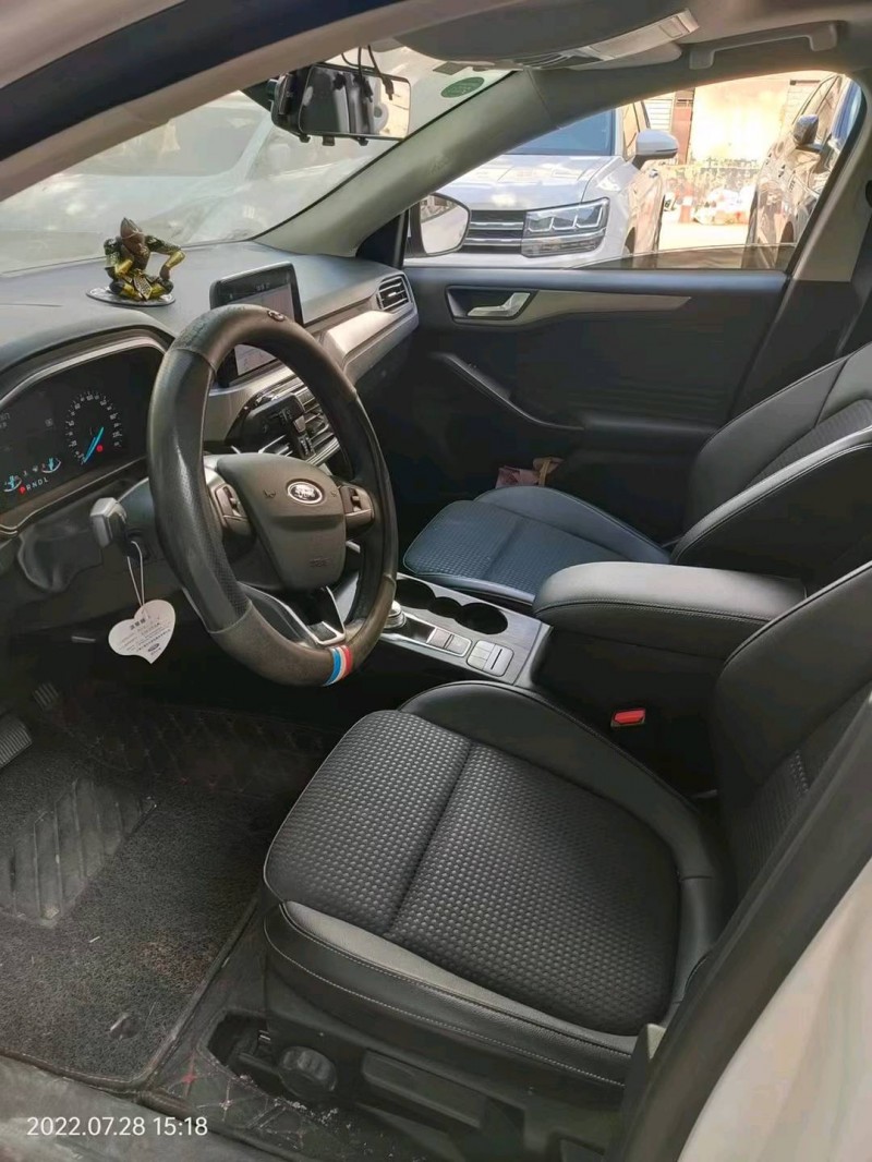 北京20年福特福克斯6