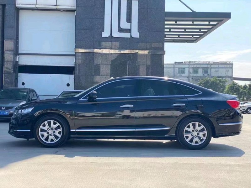 东莞16年本田思铂睿4