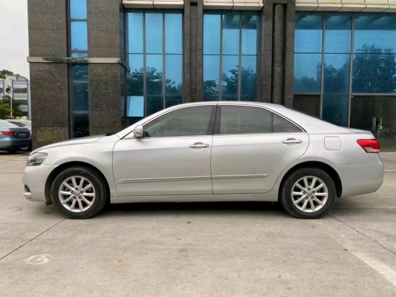 东莞13年丰田凯美瑞6