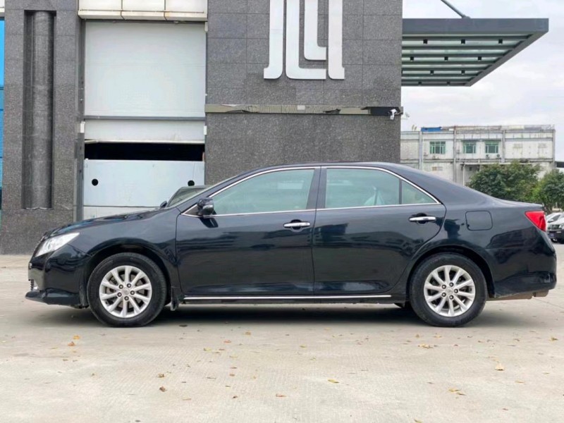 东莞13年丰田凯美瑞4