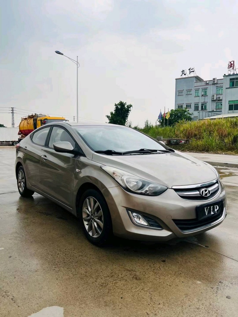 东莞16年现代朗动3