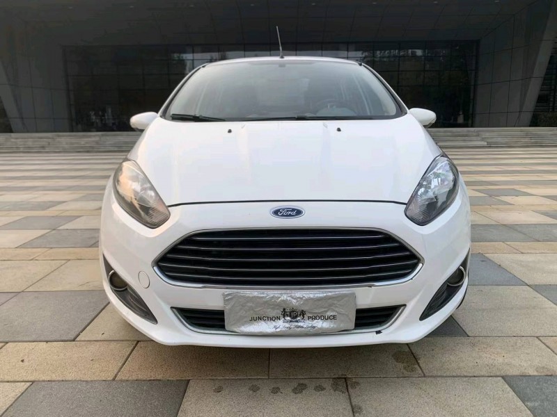 沈阳13年福特嘉年华1