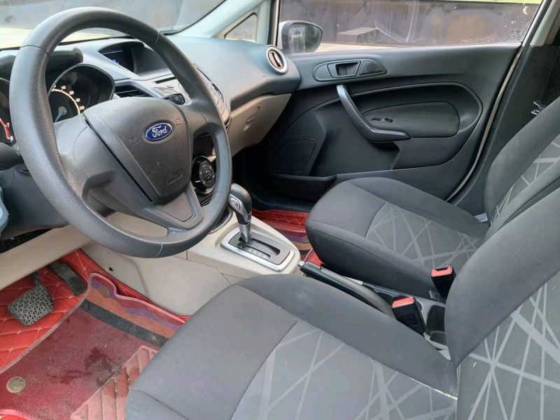 沈阳13年福特嘉年华7