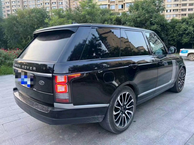 济宁18年路虎揽胜行政7