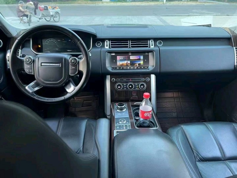 济宁18年路虎揽胜行政6