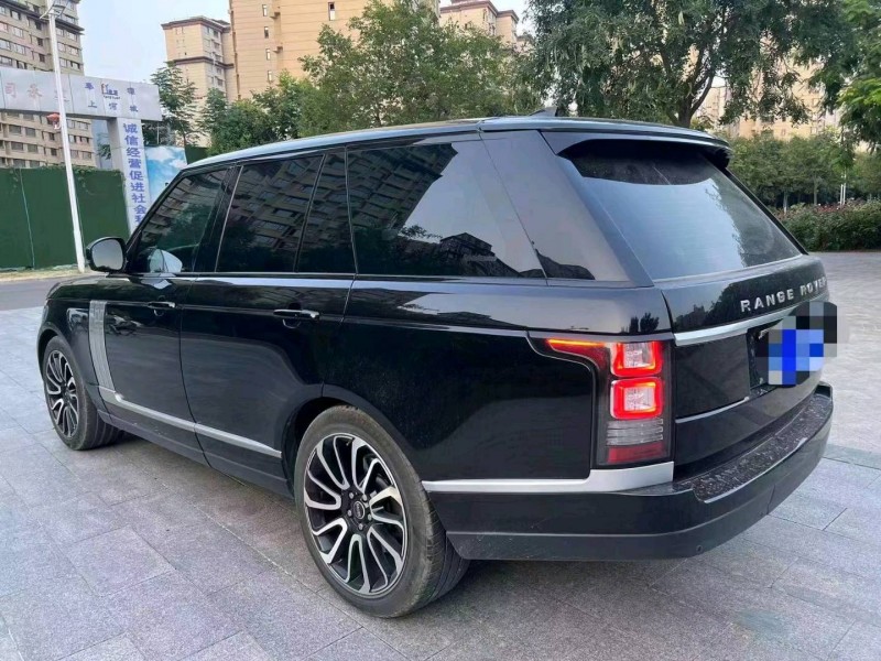 济宁18年路虎揽胜行政8