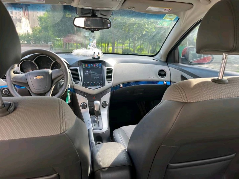 济宁11年雪佛兰科鲁兹6