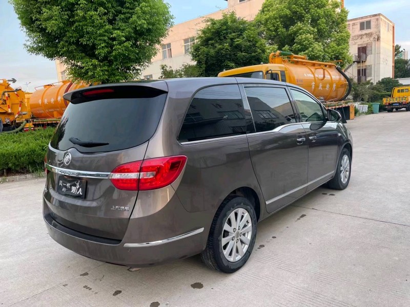 徐州18年别克GL87