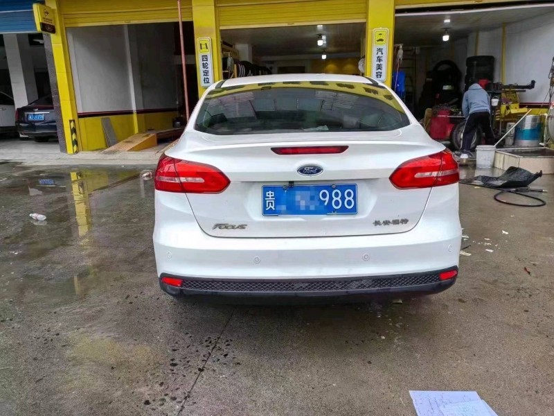 邵阳16年福特福克斯2