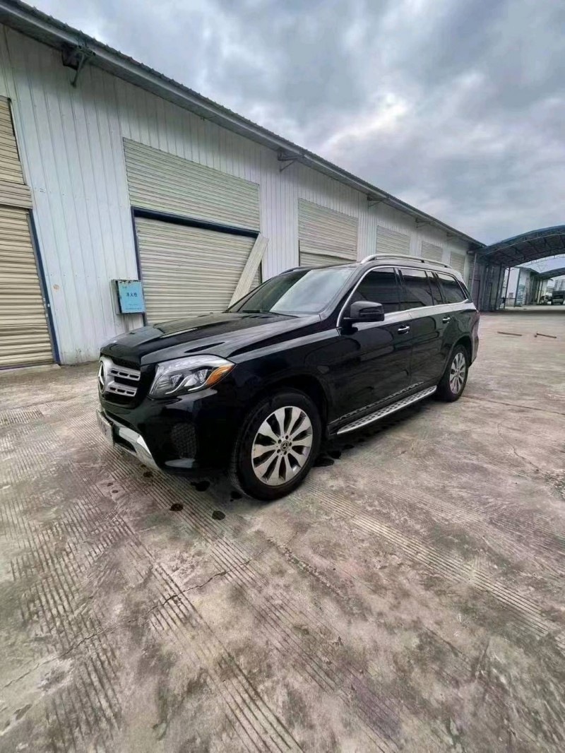 東營17年奔馳GLS3