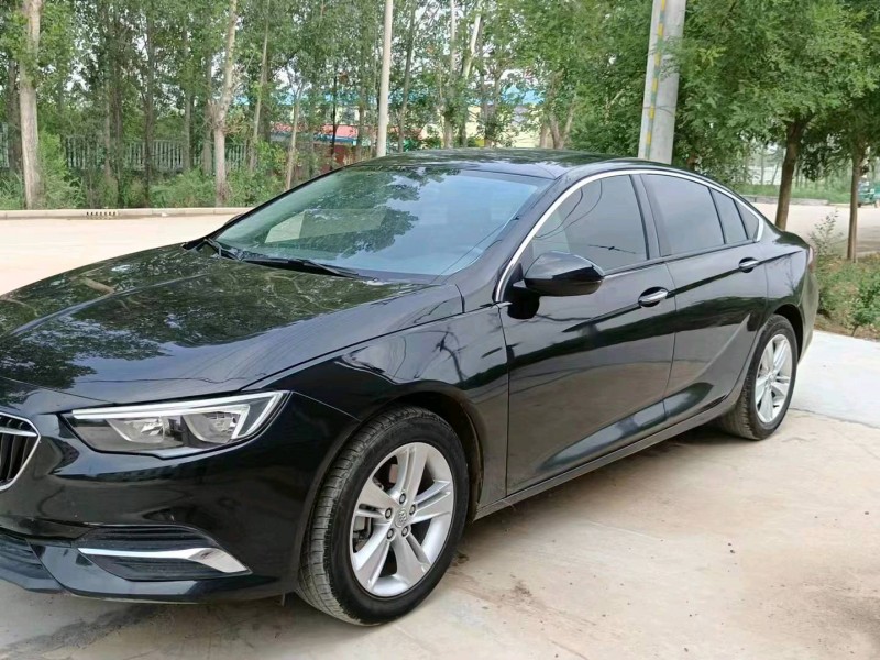 枣庄19年别克君威2