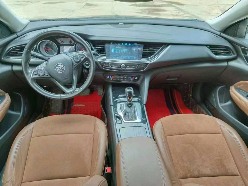 枣庄19年别克君威8