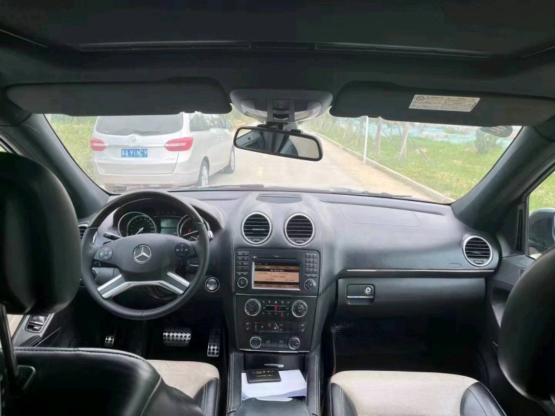 徐州12年奔驰GL4