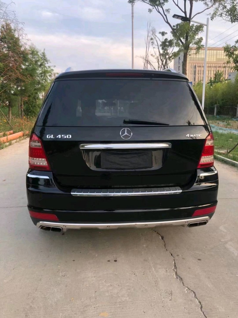 徐州12年奔驰GL9