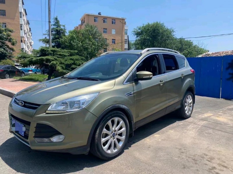 青岛13年福特翼虎8