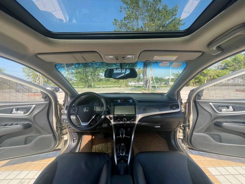 广州16年本田凌派4