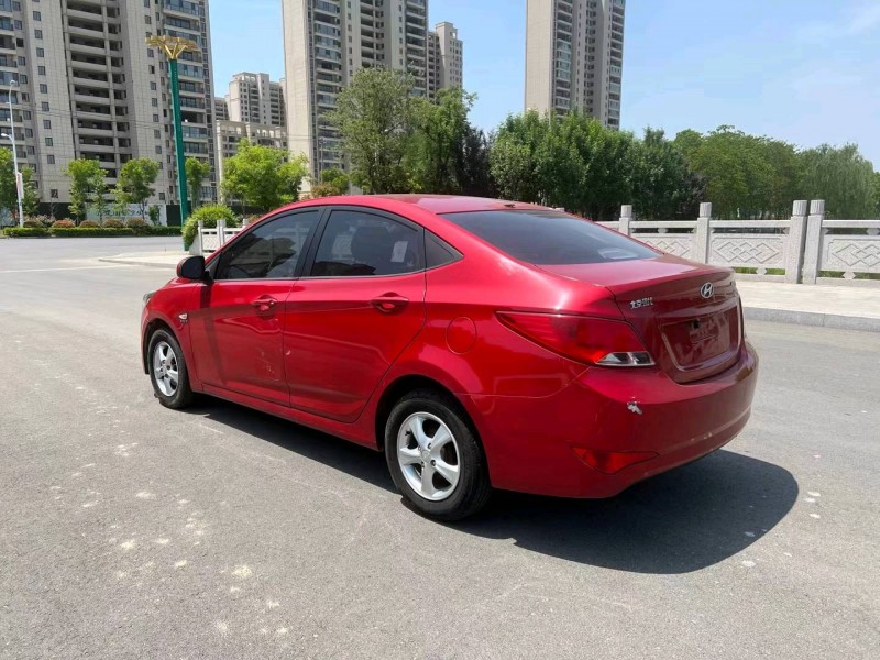 徐州14年现代瑞纳6