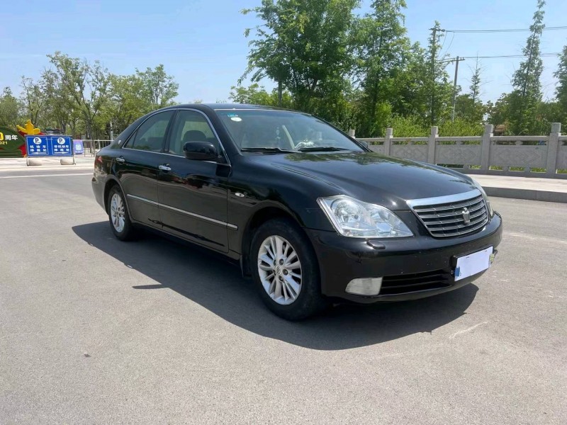 徐州06年丰田皇冠3