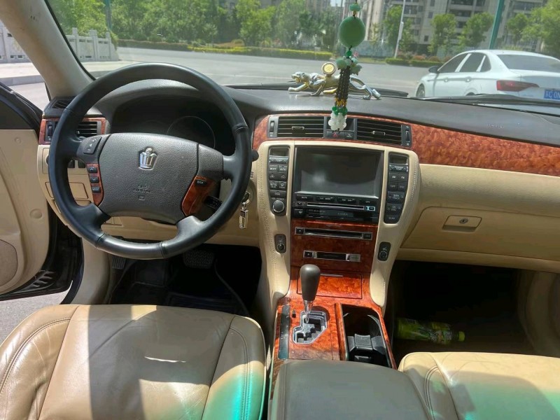 徐州06年丰田皇冠8