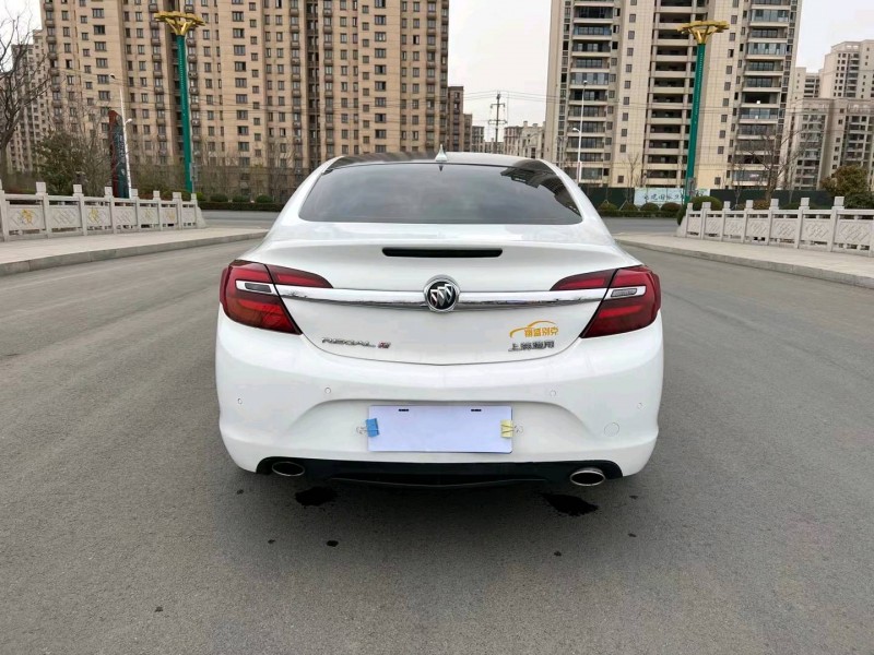 徐州15年别克君威5