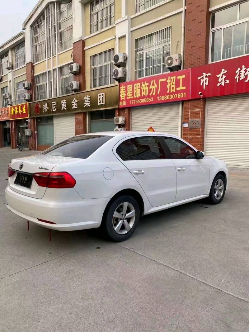 烟台16年大众朗逸6