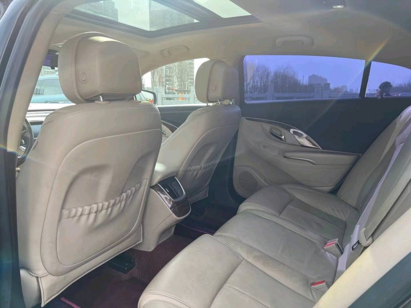 徐州15年别克君越9