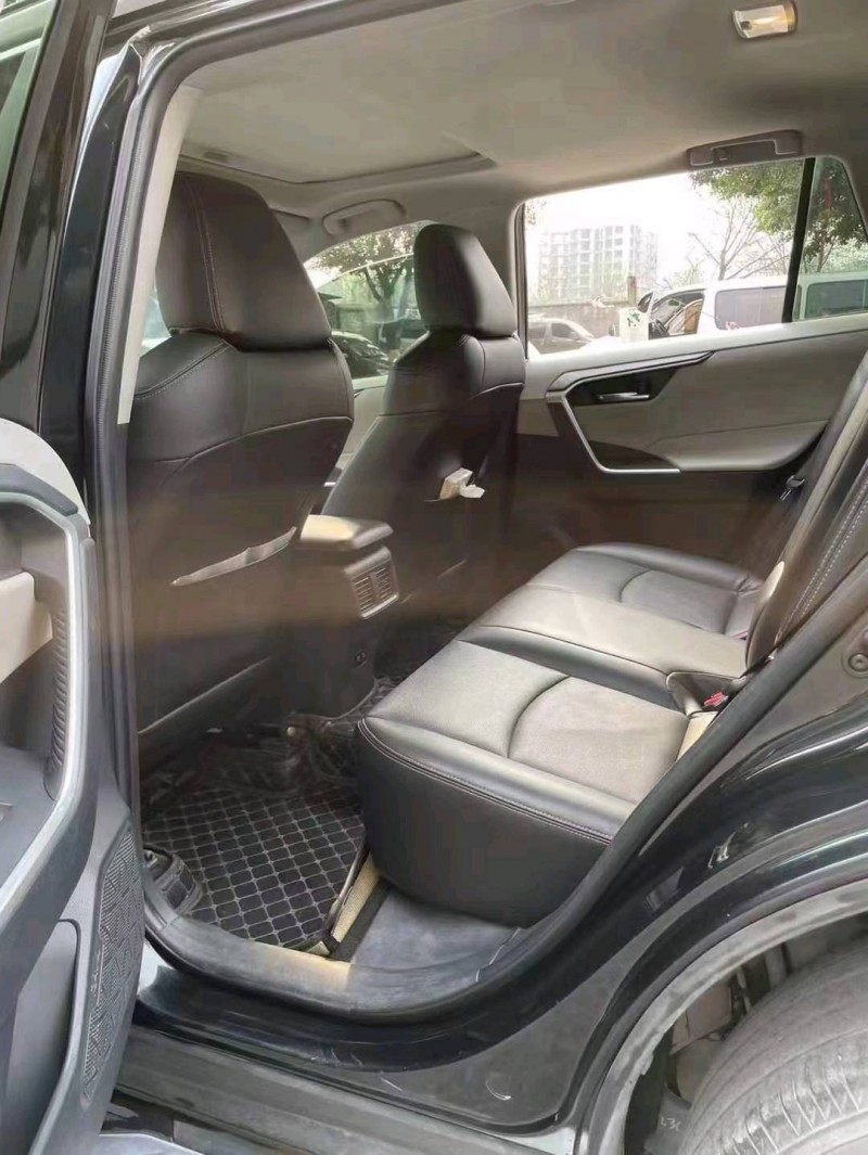重慶19年豐田RAV4榮放9