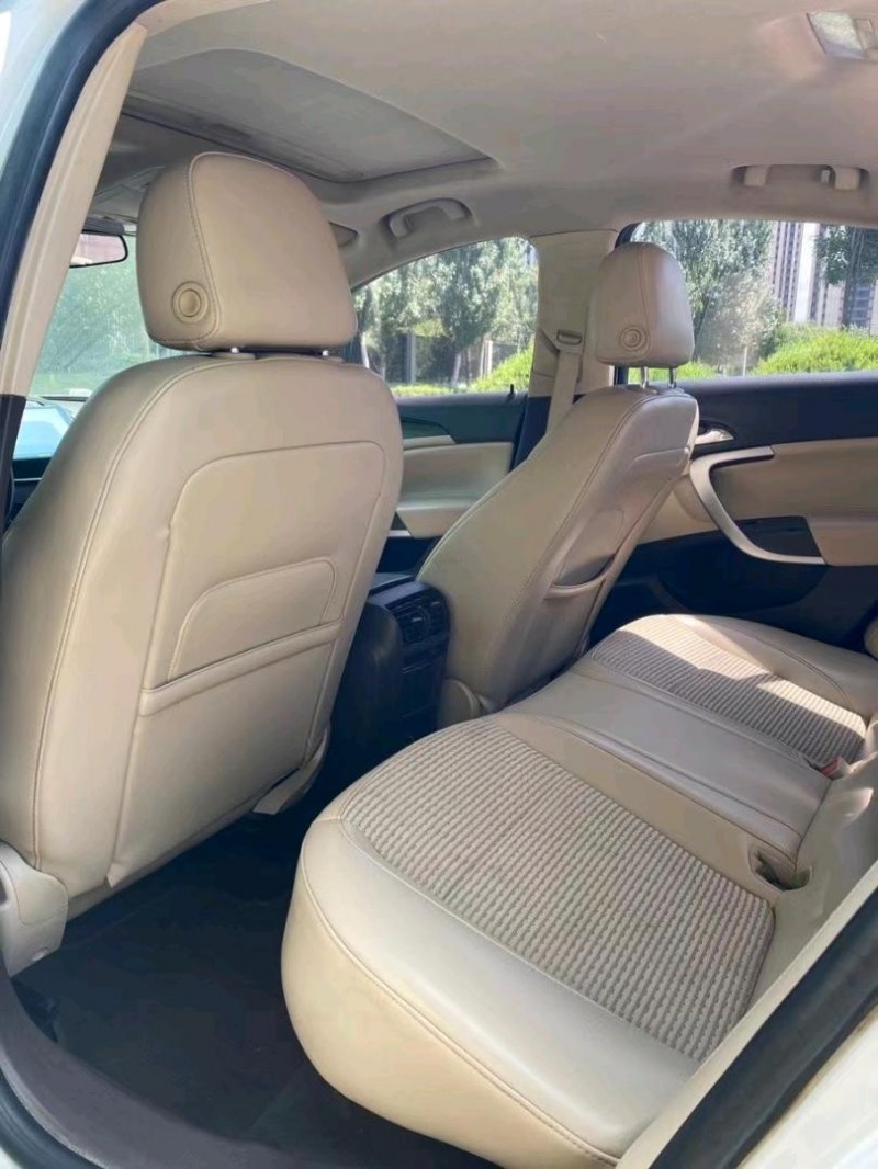 沈阳15年别克君威8