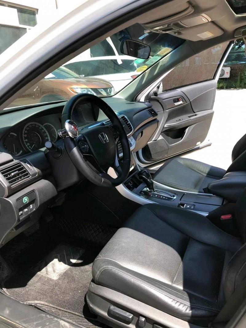 沈阳15年本田雅阁7