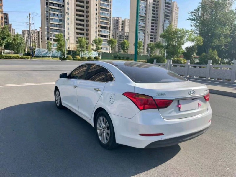 徐州14年现代名图5