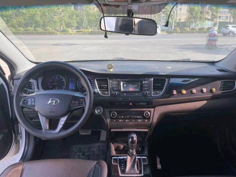 徐州14年现代名图7