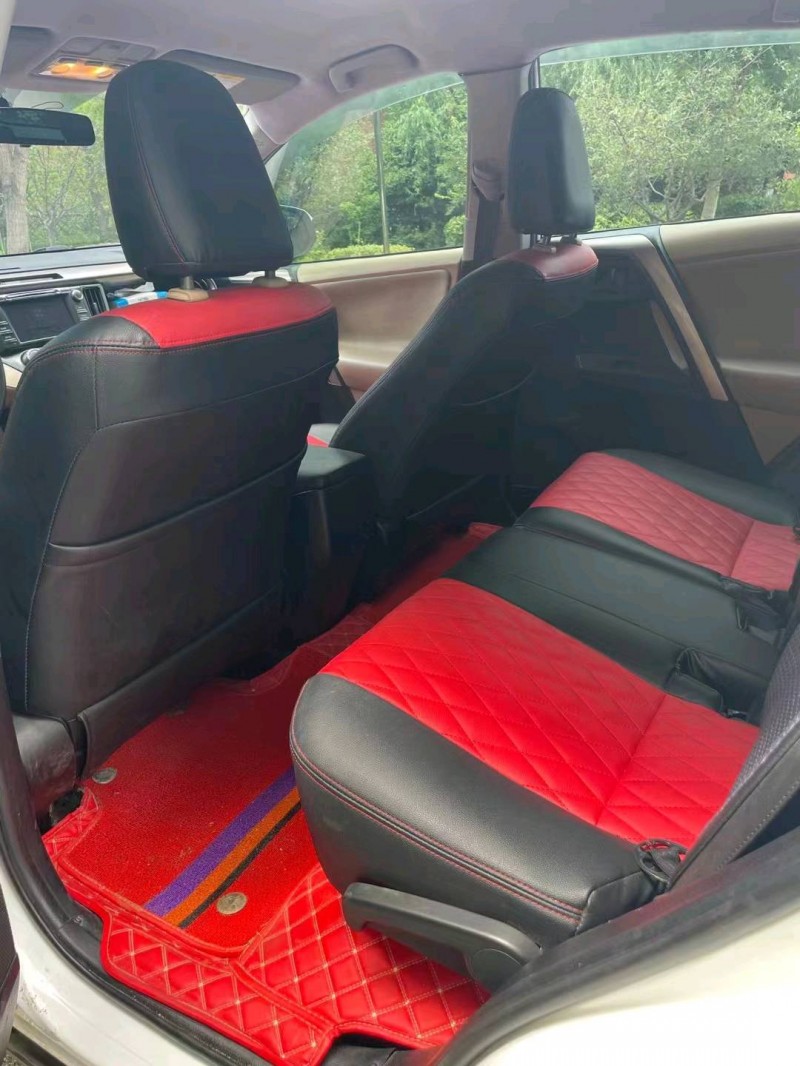青岛15年丰田RAV4荣放5