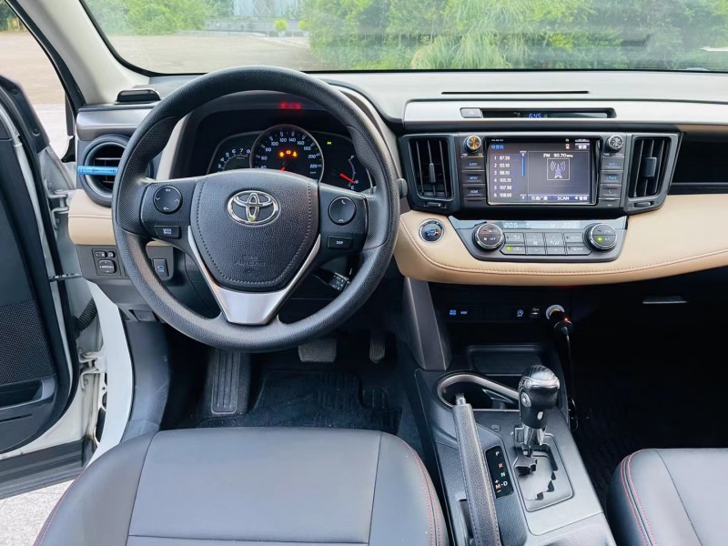 深圳17年豐田RAV4榮放6