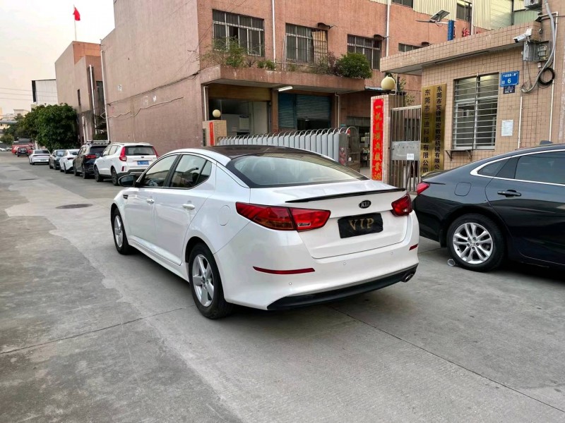 深圳16年起亞K58