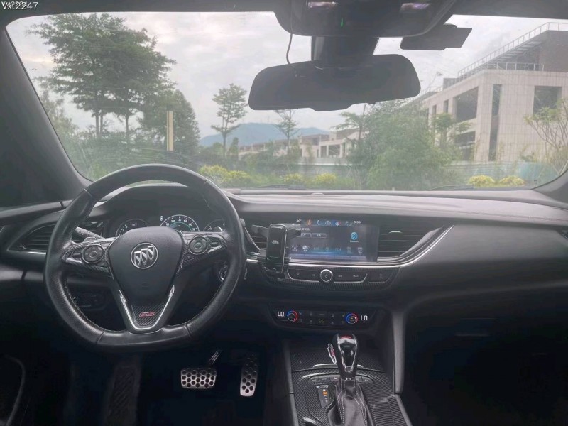 广州18年别克君威5