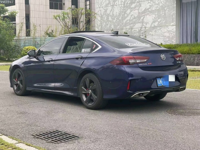 广州18年别克君威8