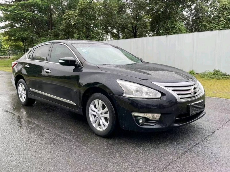 廣州16年日產天籟2