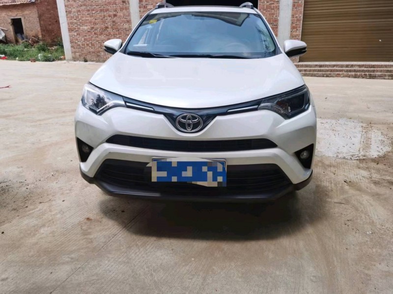 广州19年丰田RAV41