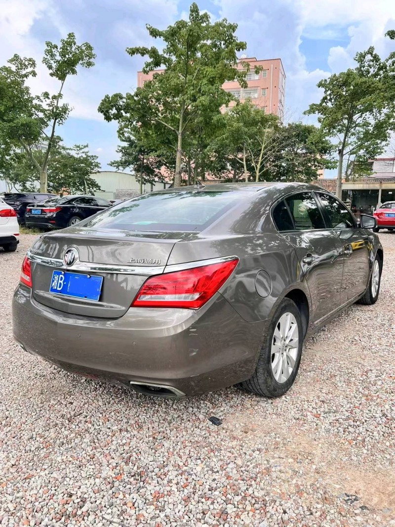 广州14年别克君越8