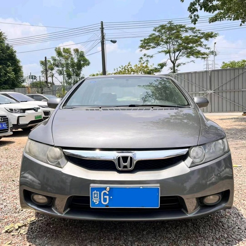 广州10年本田思域1