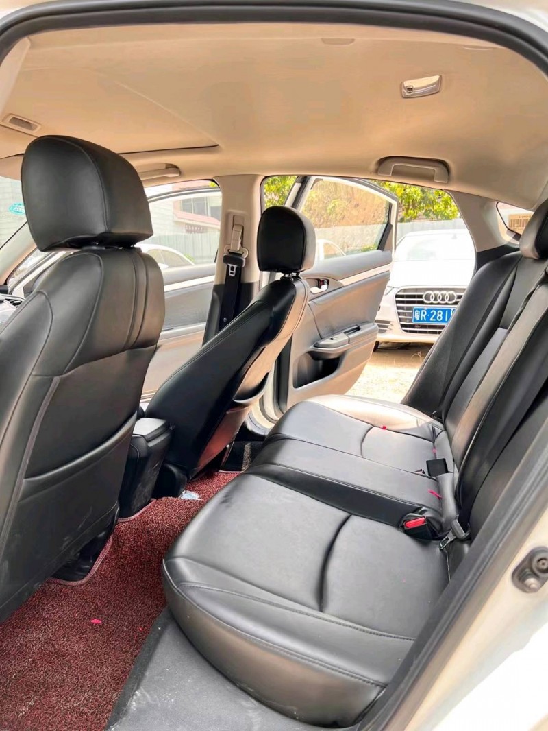 广州20年本田思域6