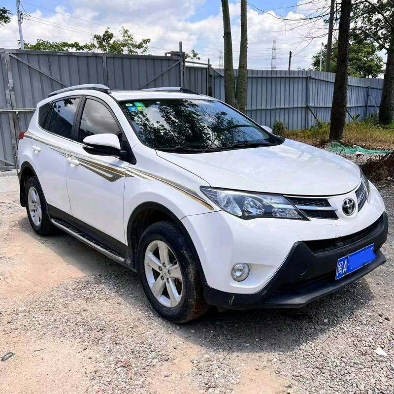 广州13年丰田RAV42